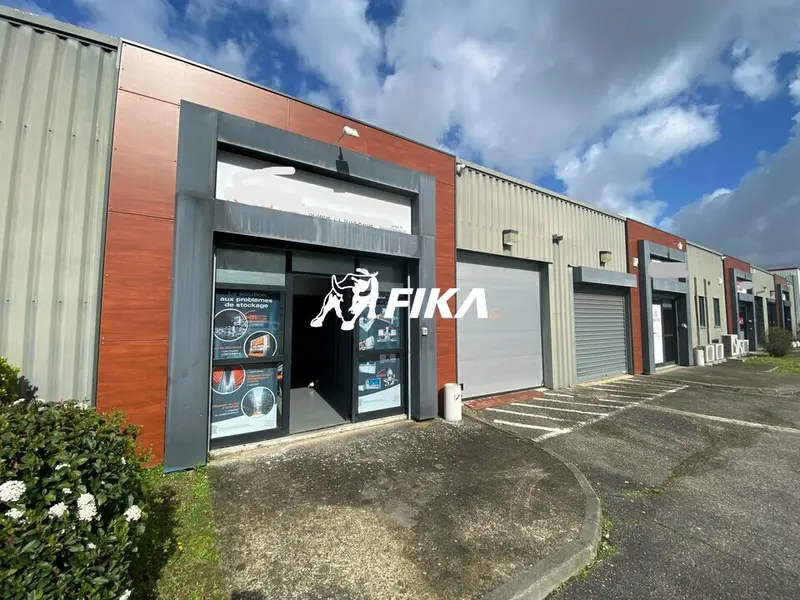 Entrepôt / Activité à louer - L'Union (31240) - 100 m² - 1 125 €/mois