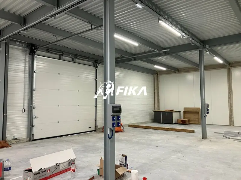 Entrepôt / Activité à louer - Artigues-Près-Bordeaux (33370) - 272 m² - 3 000...