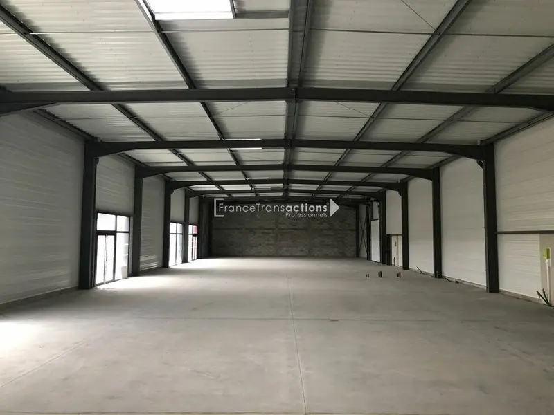 Local Commercial à louer - Saint-Jory (31790) - 258 m² - 3 010 €/mois