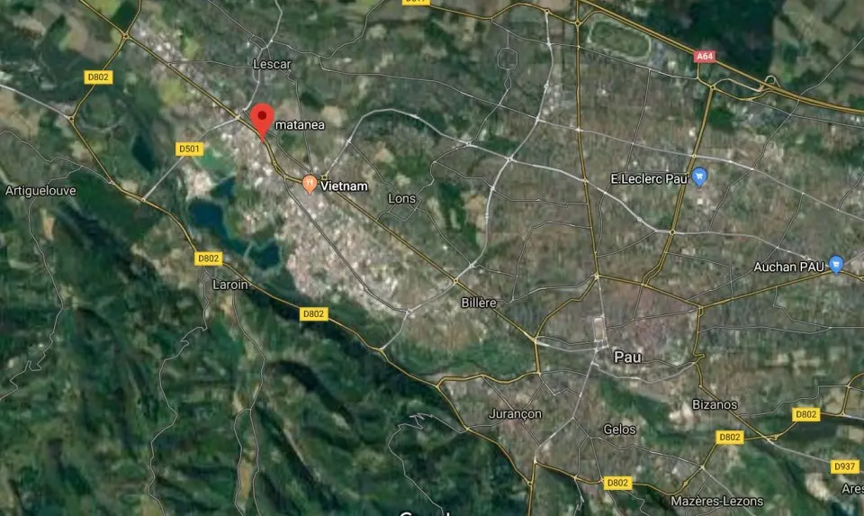 Local Commercial à louer - Pau (64000) - 625 m² - 7 000 €/mois