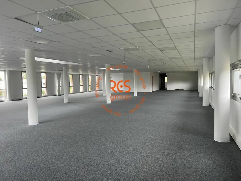 BUREAUX A VENDRE
