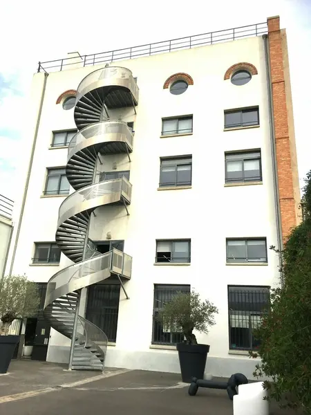 Bureau à louer - Marseille 15 (13015) - 1000 m² - 15 000 €/mois