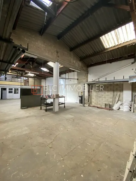 Entrepôt / Activité à vendre - Marseille 03 (13003) - 480 m²