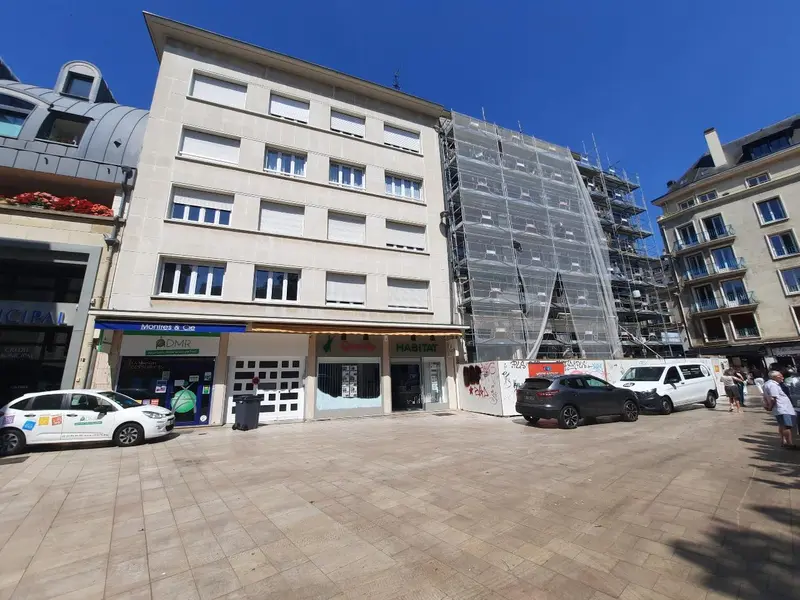 Local Commercial à louer - Rouen (76000) - 99 m² - 2 333 €/mois