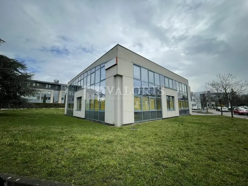 Bureau à louer - Écully (69130) - 74 m² - 678 €/mois