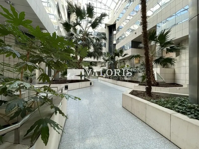 Bureau à vendre - Lyon 06 (69006) - 3031 m²