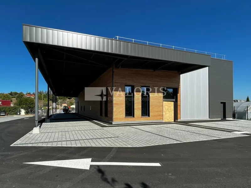 Local Commercial à louer - L'Arbresle (69210) - 300 m² - 4 750 €/mois