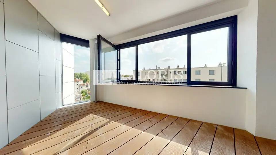 Bureau à vendre - Tassin-La-Demi-Lune (69160) - 1018 m²