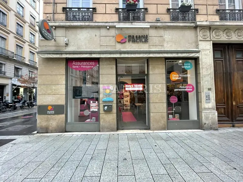 Local Commercial à vendre - Lyon 02 (69002) - 104 m² - 0 €
