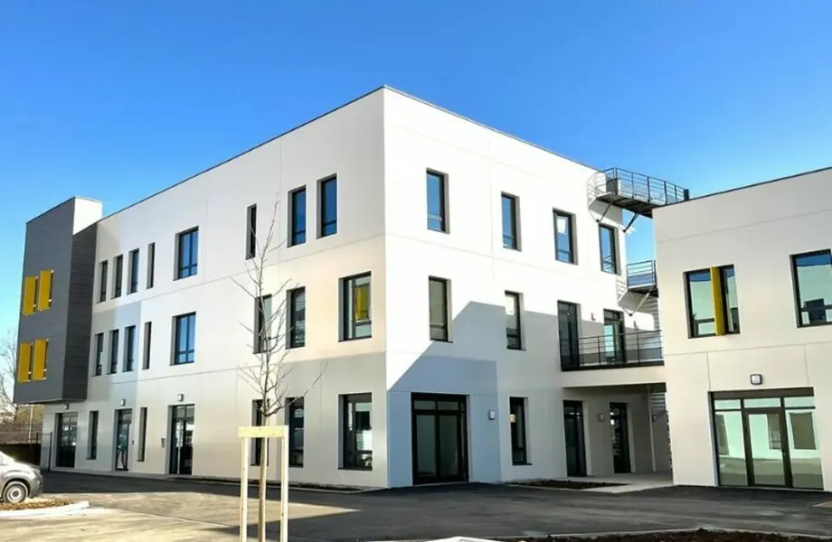 Bureau à louer - Rillieux-La-Pape (69140) - 109 m² - 1 366 €/mois
