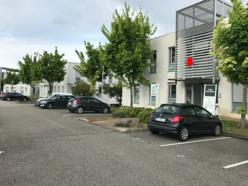 Bureau à louer - Limas (69400) - 129 m² - 1 400 €/mois