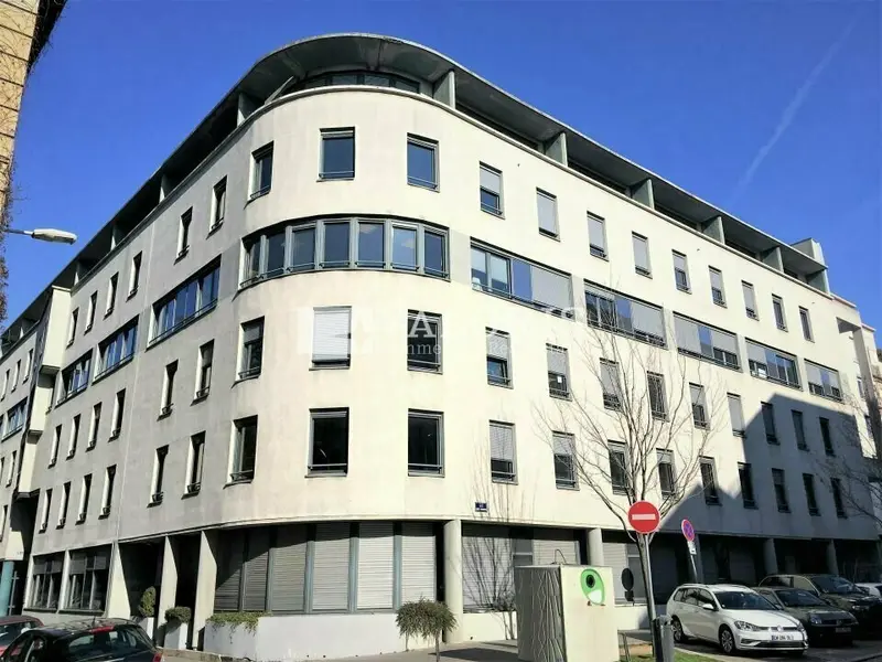 Bureau à louer - Lyon 03 (69003) - 900 m² - 12 990 €/mois