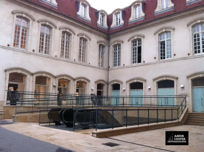 Local Commercial à louer - Nancy (54000) - 4031 m² - 57 416 €/mois