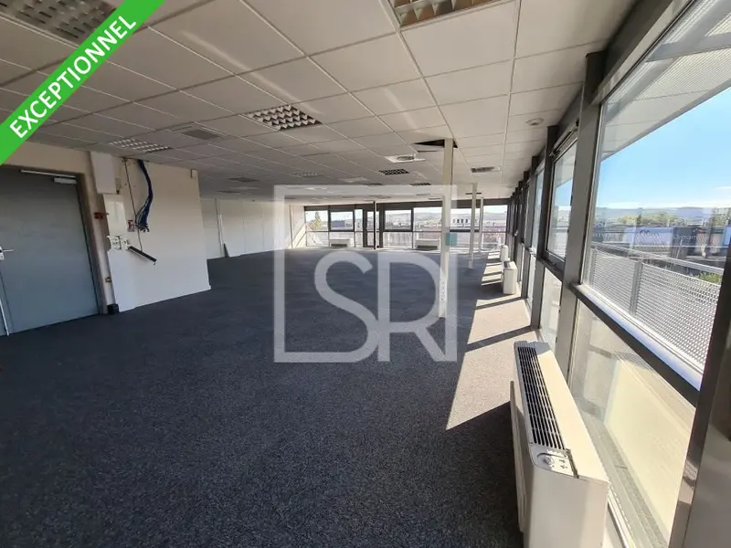 Bureau à louer - Aubière (63170) - 170 m² - 1 558 €/mois