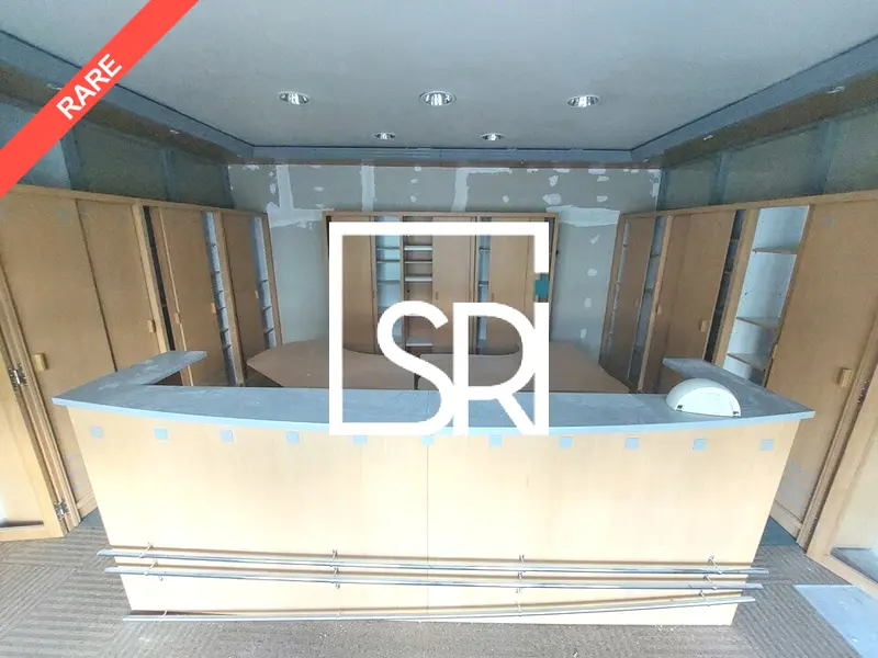 Bureau à louer - Clermont-Ferrand (63100) - 200 m² - 1 500 €/mois