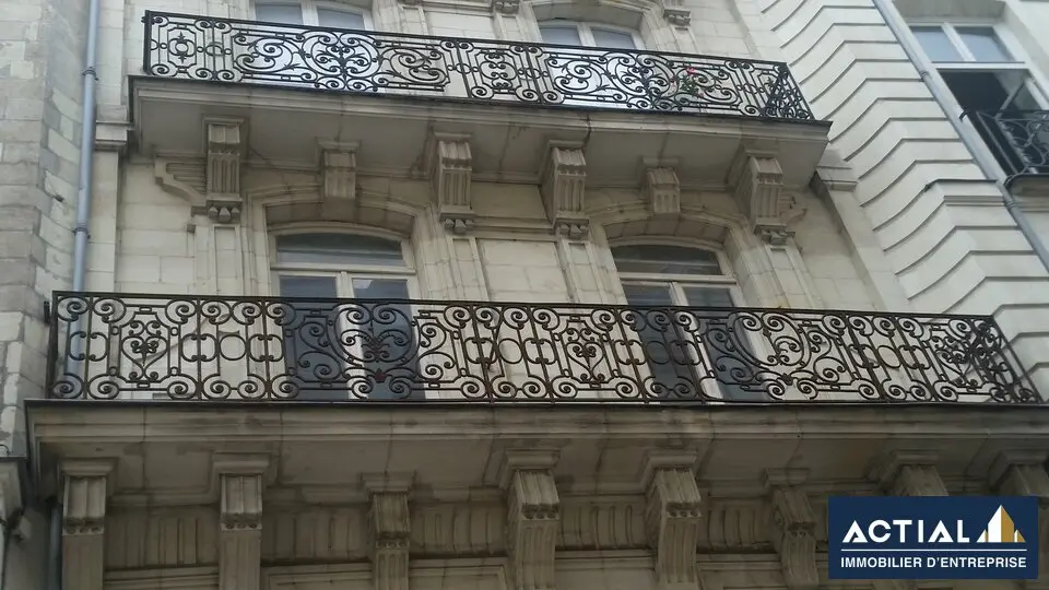 Bureau à louer - Nantes (44000) - 120 m² - 1 750 €/mois