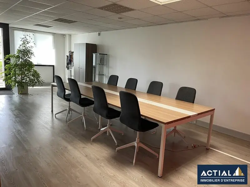 Bureau à louer - Saint-Herblain (44800) - 495 m² - 3 430 €/mois