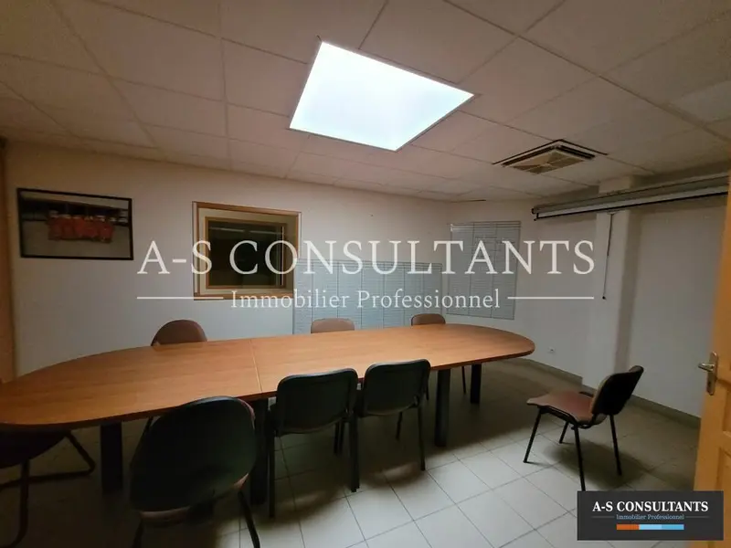 Bureau à vendre - Bessey (42520) - 260 m²