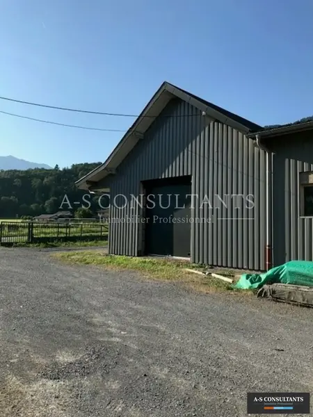 Entrepôt / Activité à louer - Giez (74210) - 82 m² - 900 €/mois