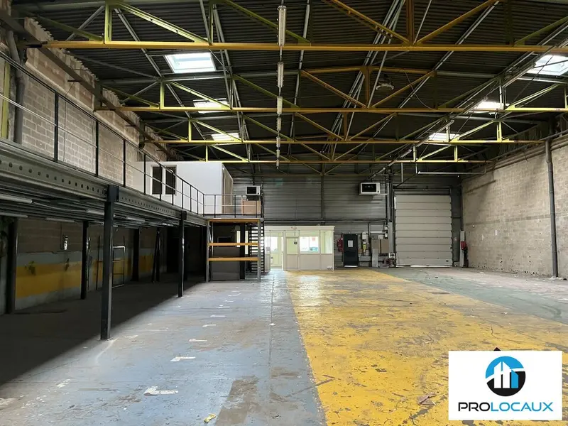 Entrepôt / Activité à louer - Montataire (60160) - 851 m² - 4 609 €/mois