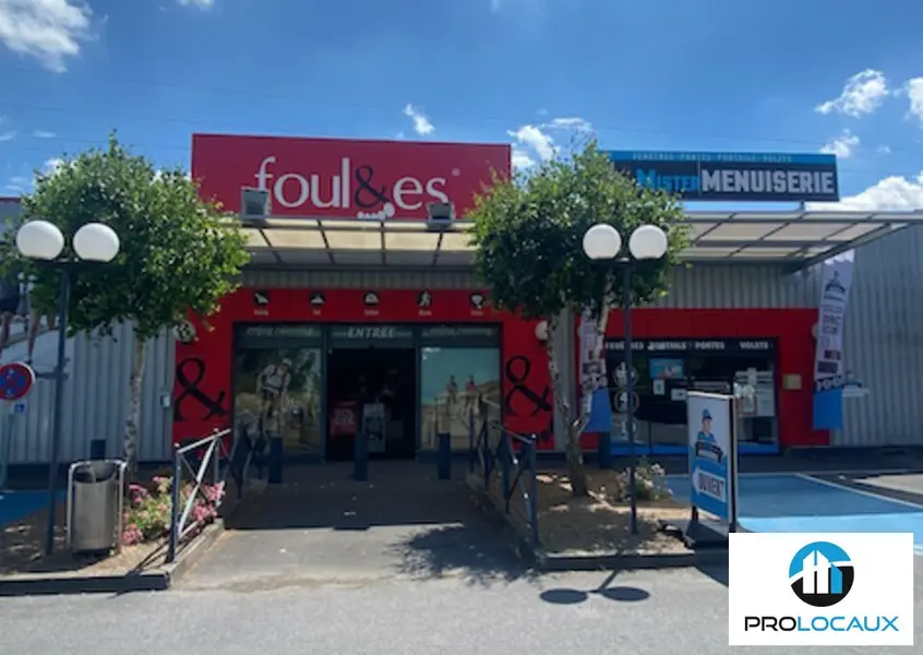 Local Commercial à louer - Nogent-Sur-Oise (60180) - 330 m² - 3 000 €/mois