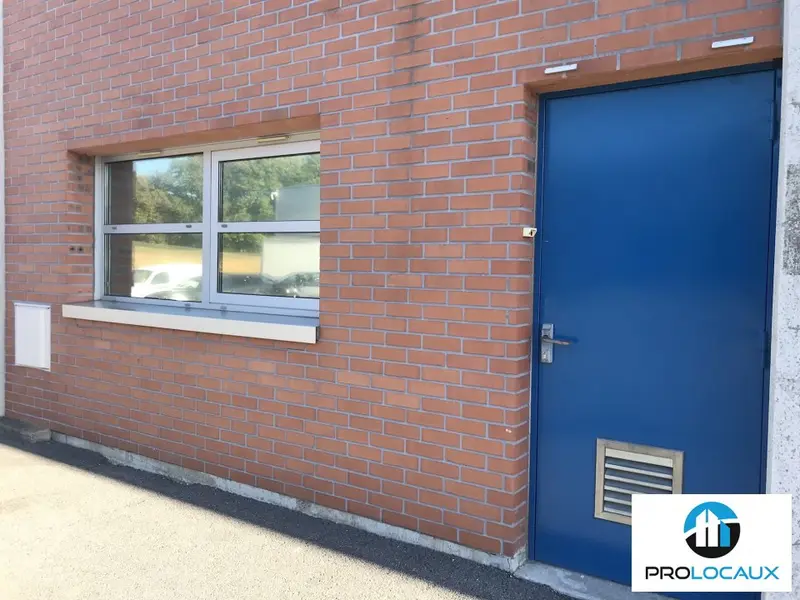 Entrepôt / Activité à louer - Chambly (60230) - 246 m² - 2 100 €/mois