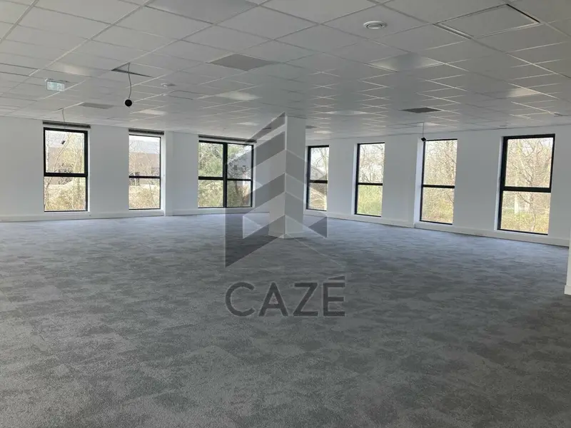 Bureau à vendre - Mérignac (33700) - 166 m²