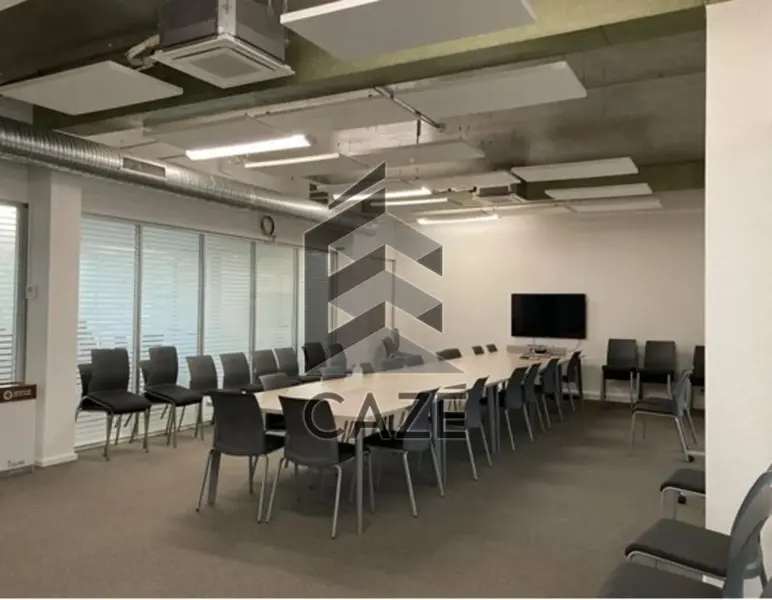 Bureau à louer - Bordeaux (33000) - 3432 m² - 54 340 €/mois