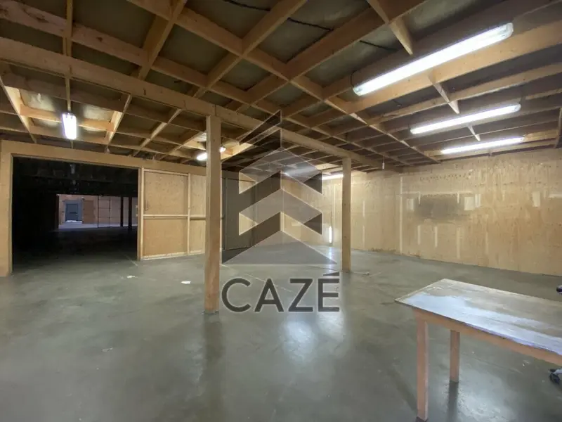 Entrepôt / Activité à louer - Bègles (33130) - 840 m² - 4 800 €/mois