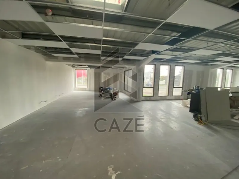 Bureau à louer - Villenave-D'Ornon (33140) - 194 m² - 2 263 €/mois