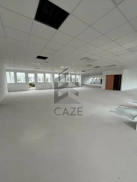 Bureau à louer - Mérignac (33700) - 744 m² - 9 610 €/mois