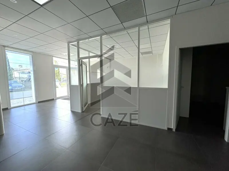 Bureau à louer - Eysines (33320) - 95 m² - 1 600 €/mois