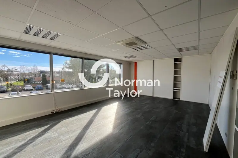 Bureau à louer - Montpellier (34000) - 200 m² - 2 500 €/mois