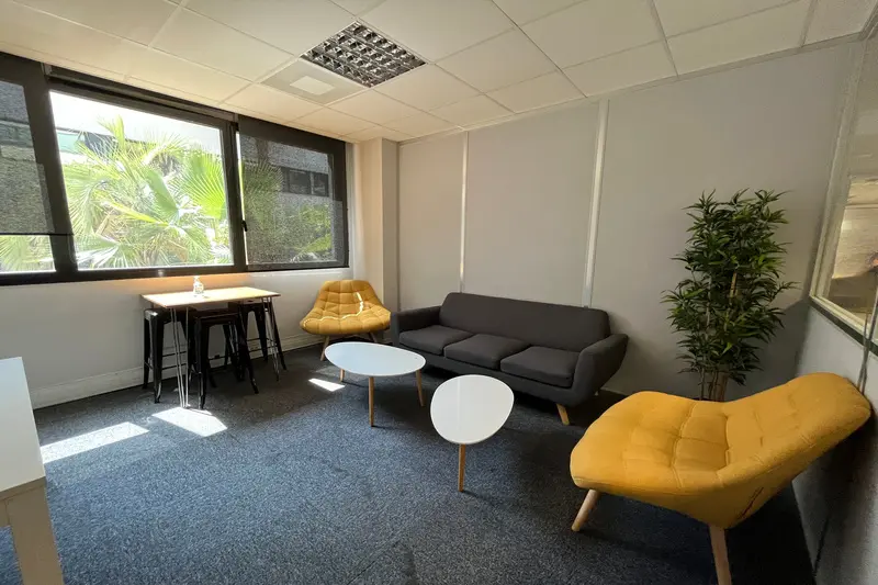 Bureau à louer - Pérols (34470) - 257 m² - 3 212 €/mois