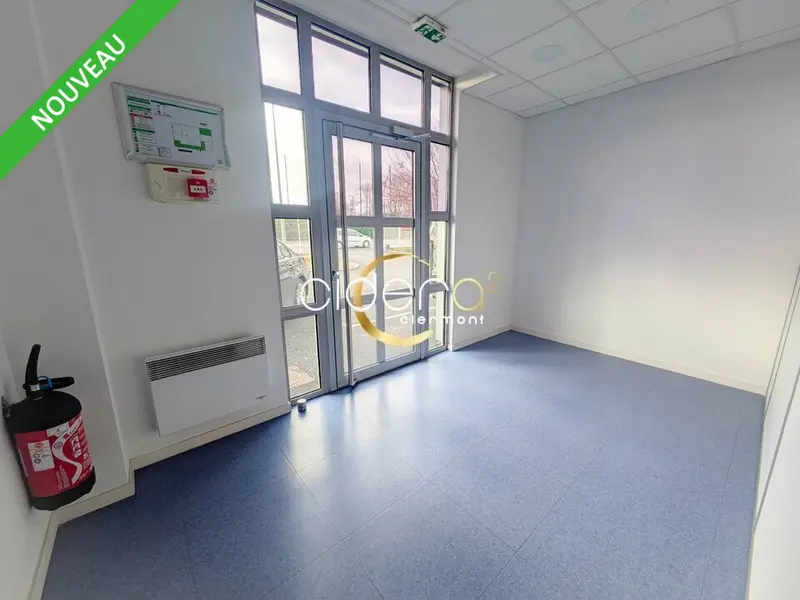 Bureau à louer - Clermont-Ferrand (63100) - 130 m² - 1 300 €/mois