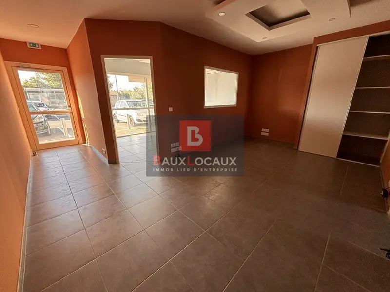 Local Commercial à louer - Vedène (84270) - 60 m² - 1 050 €/mois
