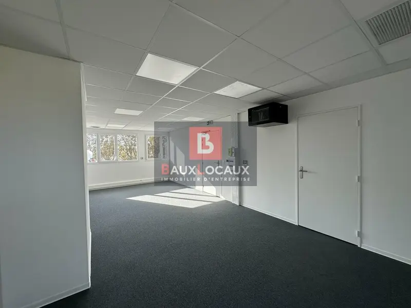Bureau à louer - Avignon (84000) - 66 m² - 890 €/mois