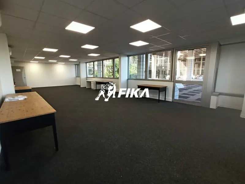 Bureau à louer - Toulouse (31100) - 90 m² - 1 037 €/mois