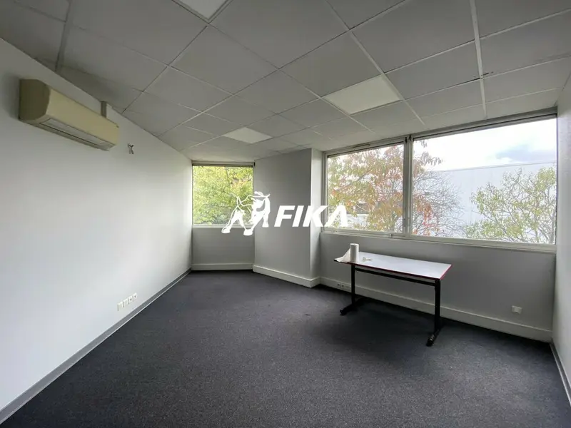 Bureau à louer - Toulouse (31100) - 160 m² - 1 666 €/mois