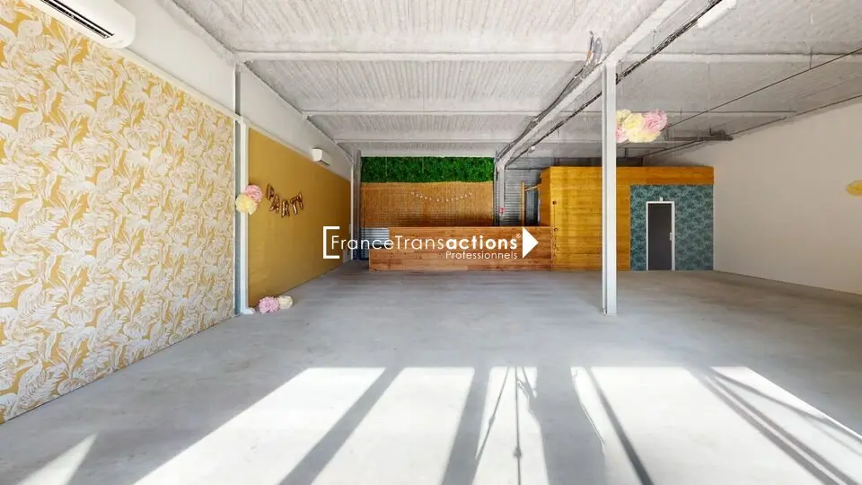 Local Commercial à louer - Auch (32000) - 180 m² - 2 250 €/mois
