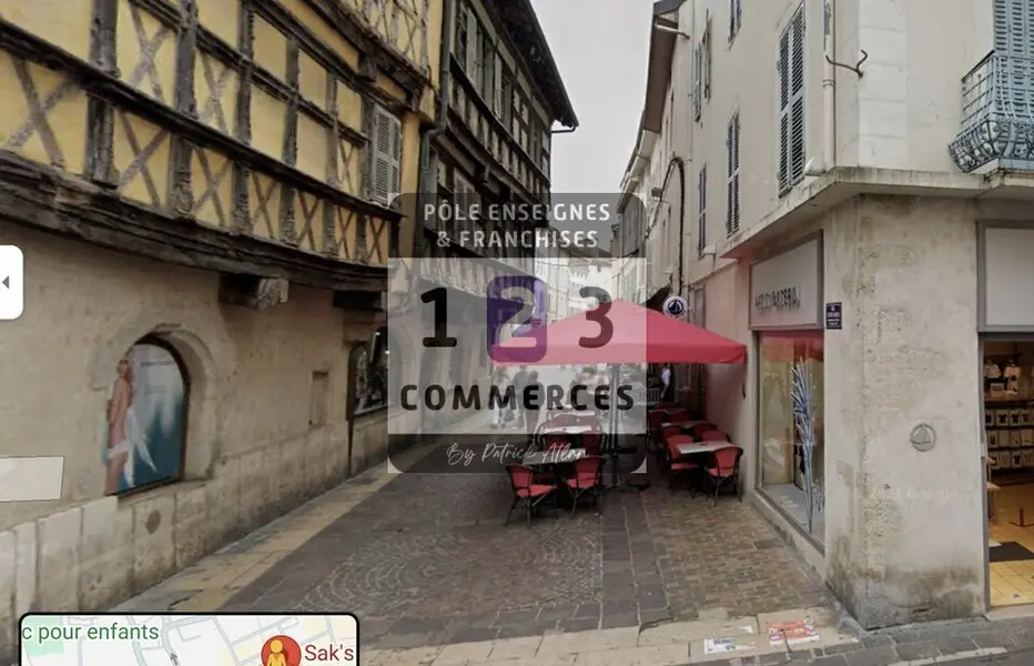 Local Commercial à vendre - Bourg-En-Bresse (01000) - 80 m²