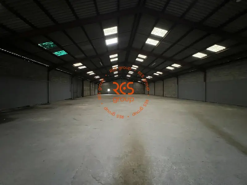 Entrepôt / Activité à vendre - Ambarès-Et-Lagrave (33440) - 960 m²