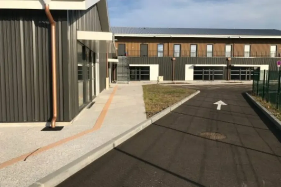 Local Commercial à vendre - Audenge (33980) - 1122 m²