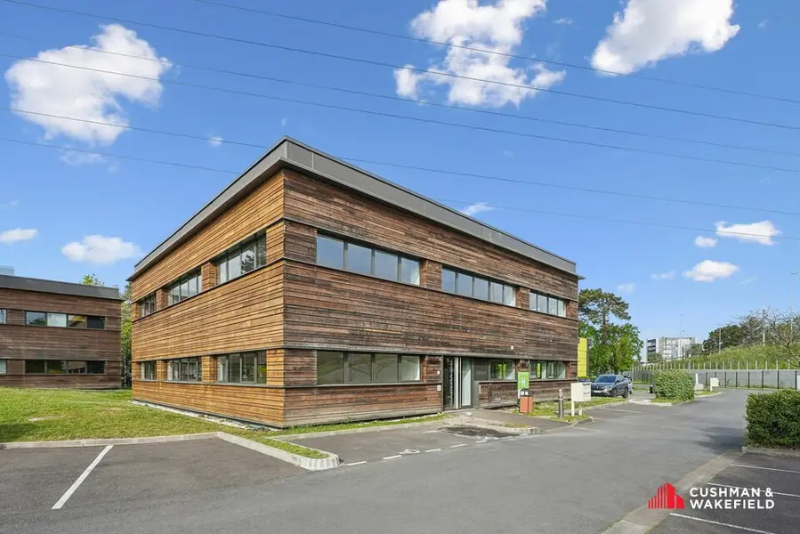 Bureau à louer - Mérignac (33700) - 667 m² - 8 615 €/mois