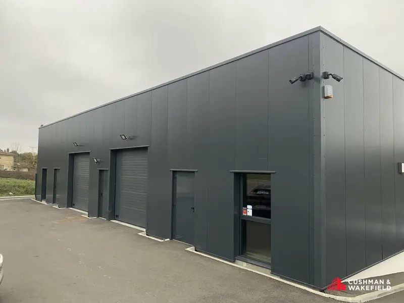 Entrepôt / Activité à louer - Montussan (33450) - 550 m² - 4 900 €/mois