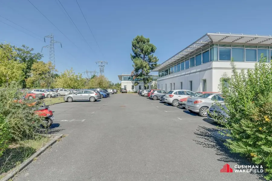 Bureau à louer - Pessac (33600) - 1157 m² - 11 092 €/mois