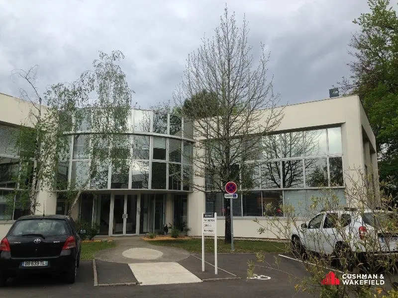 Bureau à louer - Mérignac (33700) - 425 m² - 4 428 €/mois