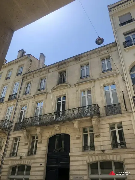 Bureau à louer - Bordeaux (33000) - 1505 m² - 32 608 €/mois