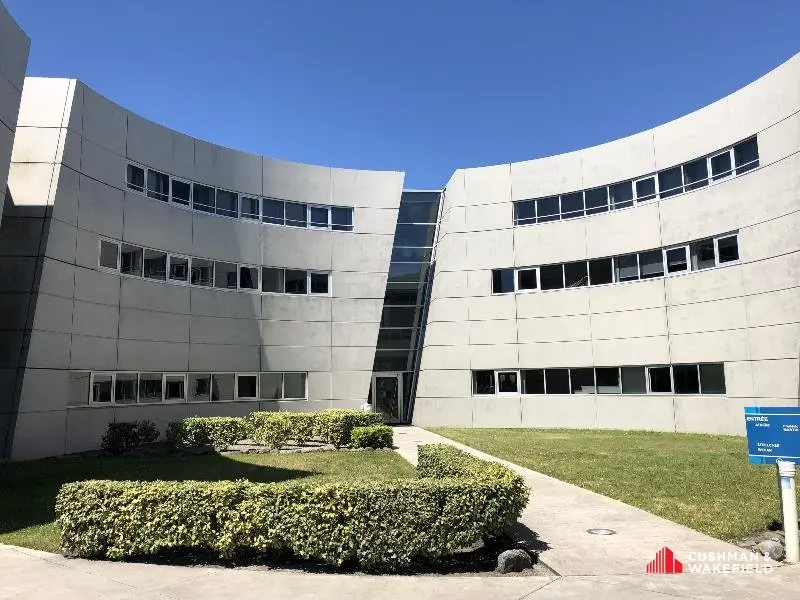 Bureau à louer - Mérignac (33700) - 385 m² - 2 887 €/mois