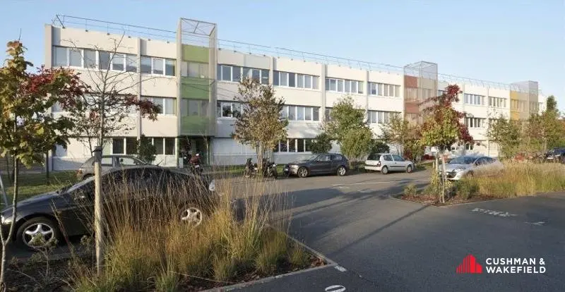 Bureau à louer - Pessac (33600) - 5023 m²